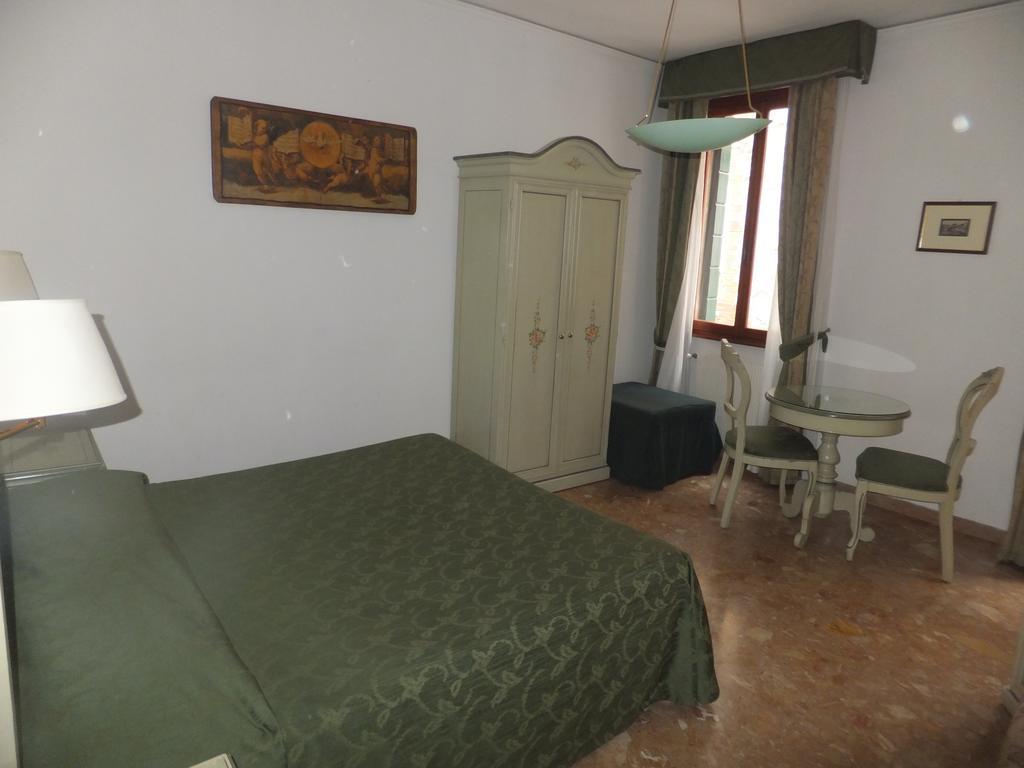 Cà del Pozzo Hotel Veneza Quarto foto